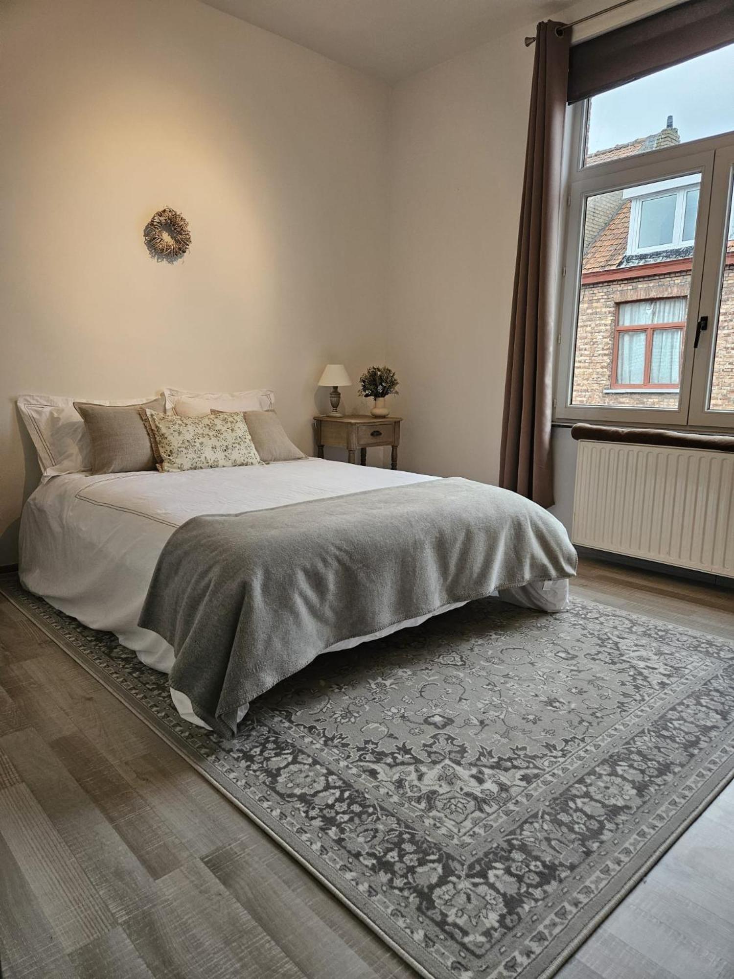 Die Scone B&B - Guestroom - Centre Of Bruges In Calm Area ภายนอก รูปภาพ